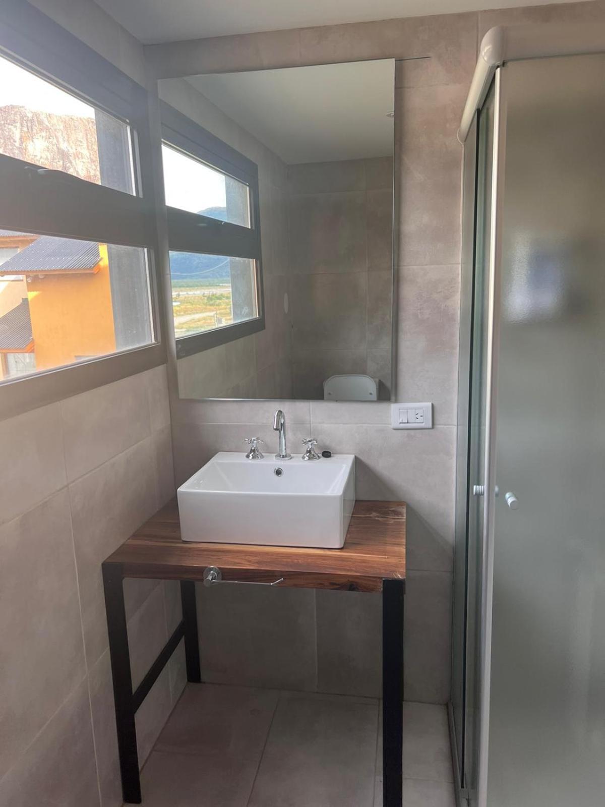Desierto Suites El Chaltén Habitación foto